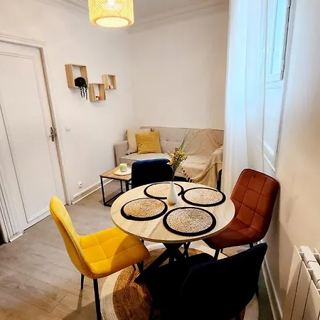 Apartment Cosy Situe Dans Un Quartier Calme *